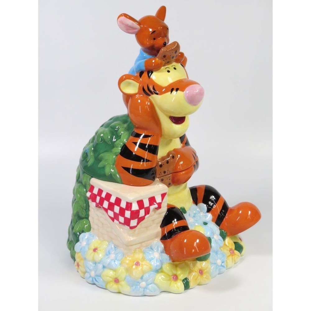Disney Direct Tigger and Roo Musical Ceramic Cookie Jar Winnie the Pooh Picnic
